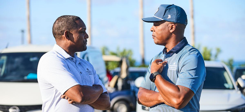 Minister Darrell Attends Local Qualifiers for Butterfield Bermuda Championship
