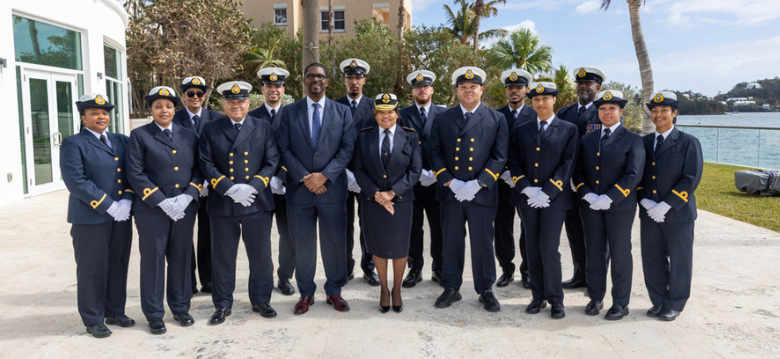Minister Weeks Attends Customs Basic Training Completion Ceremony